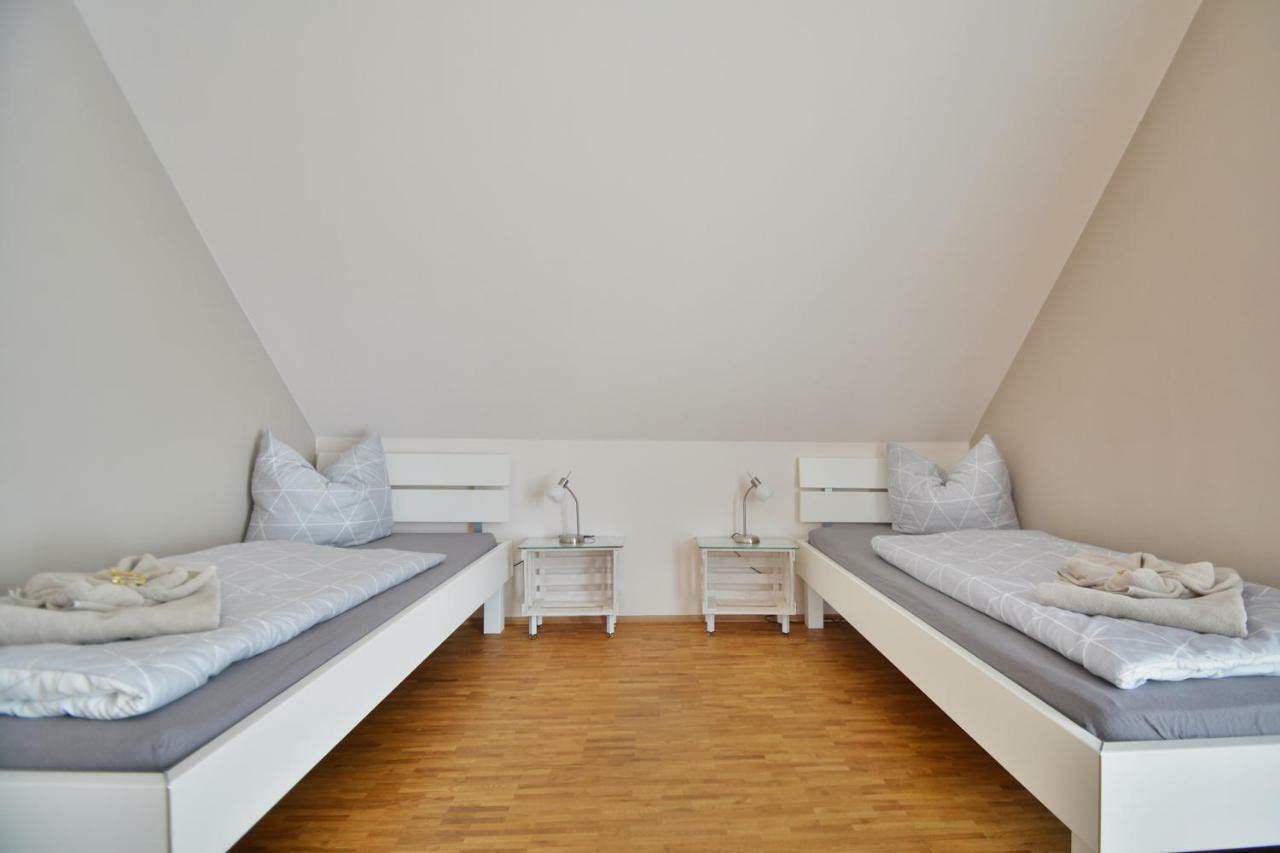 Apartamento Rieslingstube Bei Britta & Joachim Undenheim Exterior foto